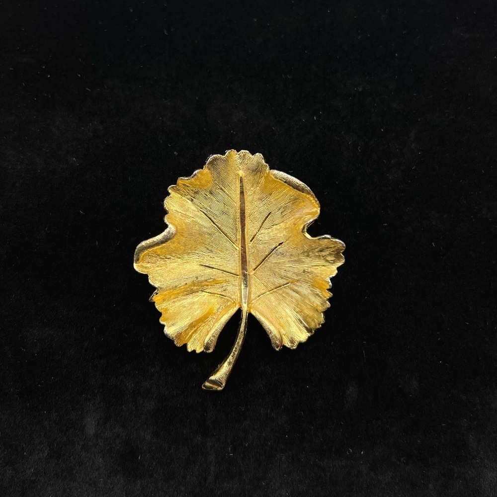 Vintage BSK Gold Tone Leaf Brooch Large Signed 1960s